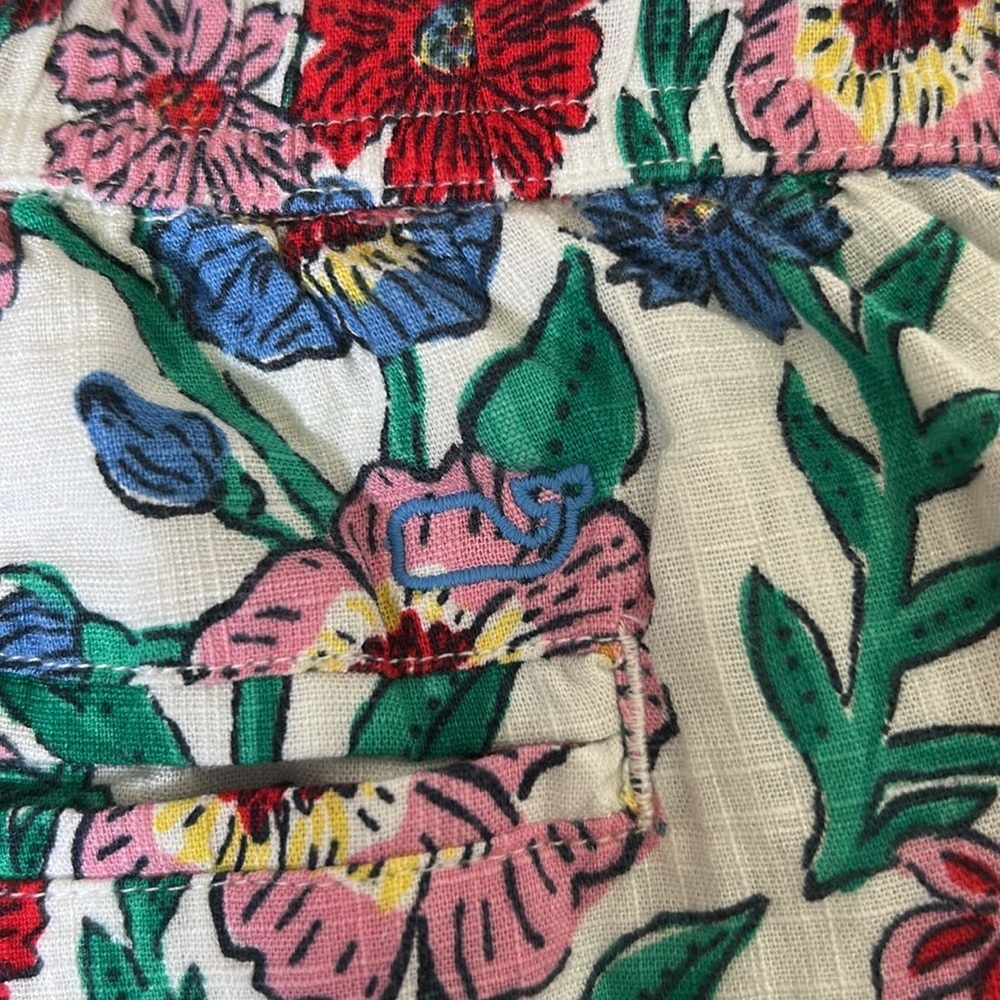 Vineyard Vines Tisbury Shorts - Picture 11 of 11